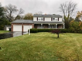 143 Hang Dog Ln, Wethersfield, CT 06109