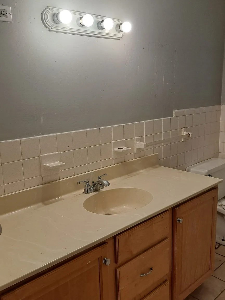3 bed, 1184 sqft, $2,500 — Photo 4
