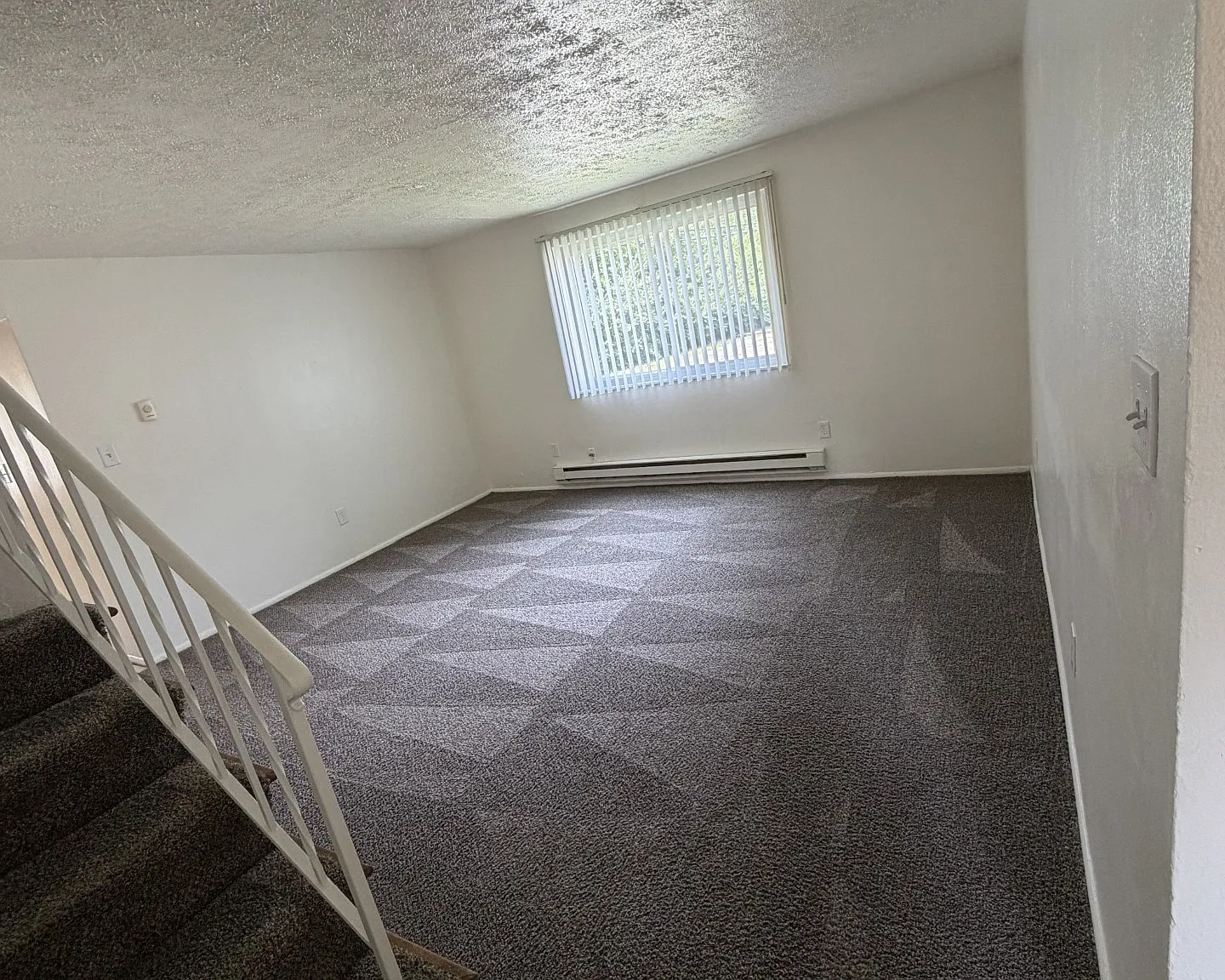 Broadmoor Apartments — Photo 3