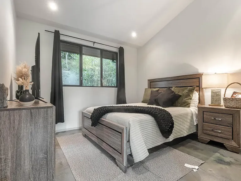 3217 Oakley Dr — Photo 16