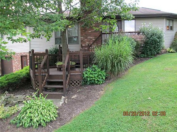2nd image of 122 Nightingale Ln