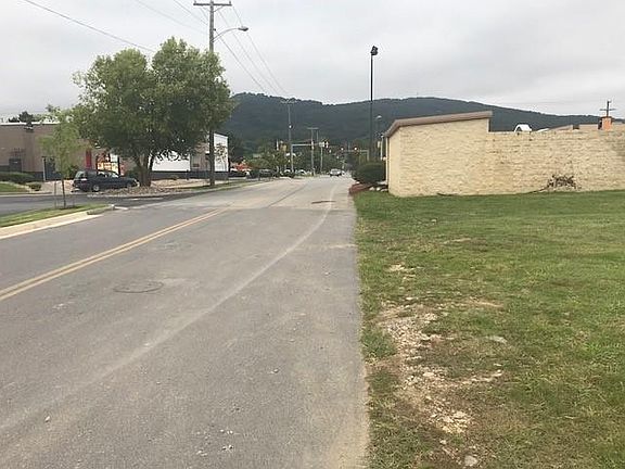 2nd image of 38 Hurt Ln #26