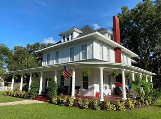 38544 3rd Ave, Zephyrhills, FL 33542