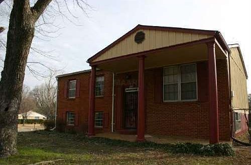 1st image of 3386 Sophia St