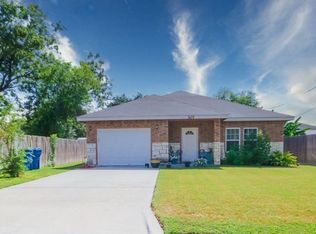 307 N Claiborne St, Beeville, TX 78102