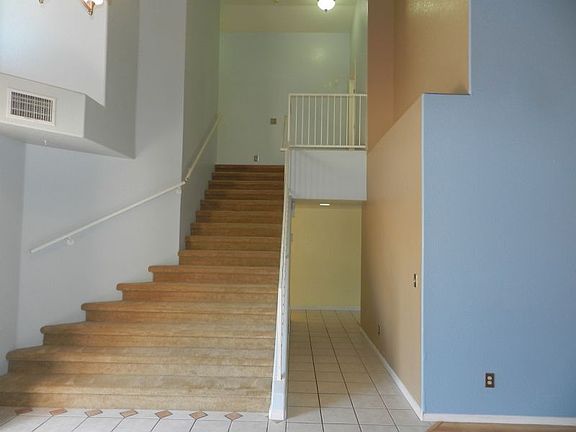 3rd image of 4991 W Hurston Dr