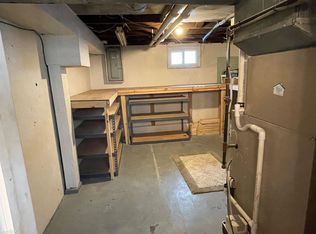 606 Loomis St, Jackson, MI 49202