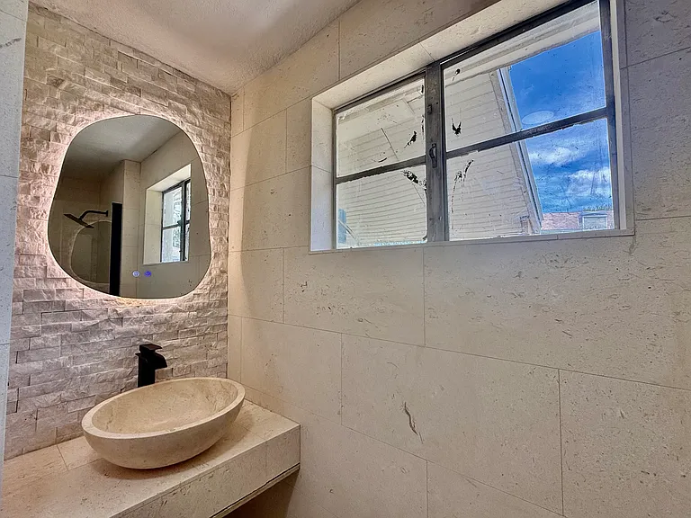 804 W Saint Petersburg Dr #804 — Photo 35