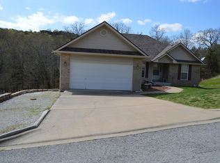 101 Brandy Ln, Kimberling City, MO 65686