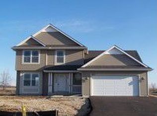 1111 E Whippoorwill Way, Beloit, WI 53511