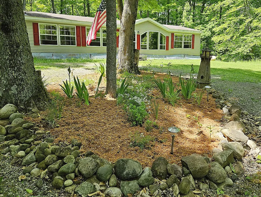 2375 Yordy Rd photo 1