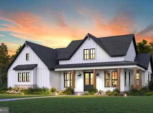 7 Ancient Oaks Ct, Charles Town, WV