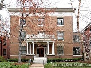 25 Lenox Pl, Saint Louis, MO