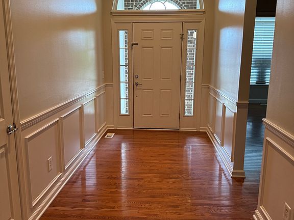 5th image of 750 Fish Hawk Ct