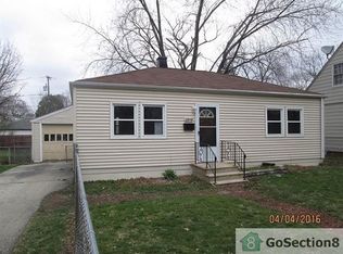 2919 Kenmore Ave, Rockford, IL 61101