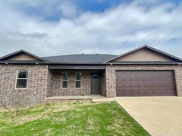 411 Elizabeth Dr, Paragould, AR 72450