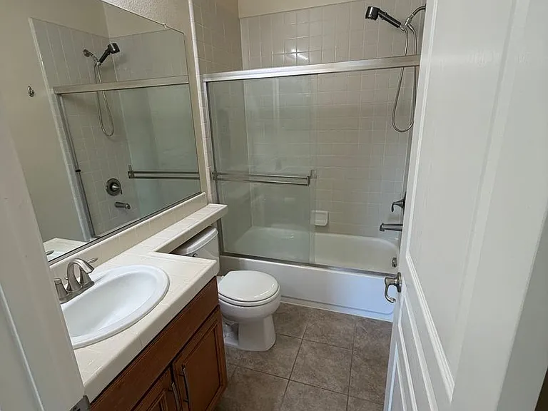 5028 Ocean Ln — Photo 15