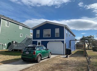 104 Queen Ct, Kill Devil Hills, NC 27948