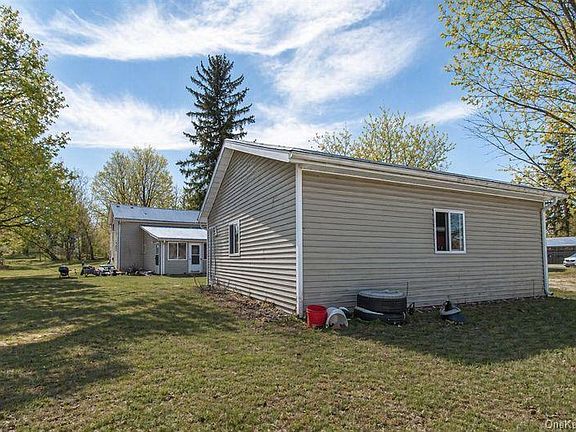 2nd image of 5619 East Scottsburg Road