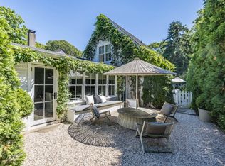 72 Hempstead St, Sag Harbor, NY 11963