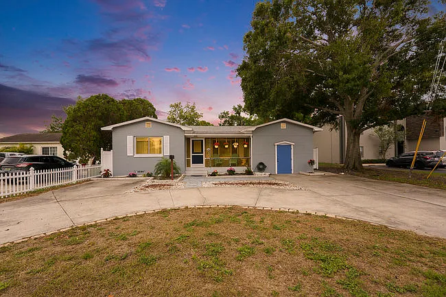 3 bed, 1764 sqft, $4,300 — Photo 2