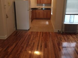 3422 42nd St APT 2LR, Long Island City, NY 11101