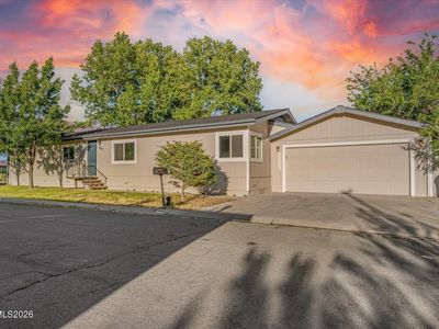 360 Avenue De La Couleurs, Sparks, NV, 89434