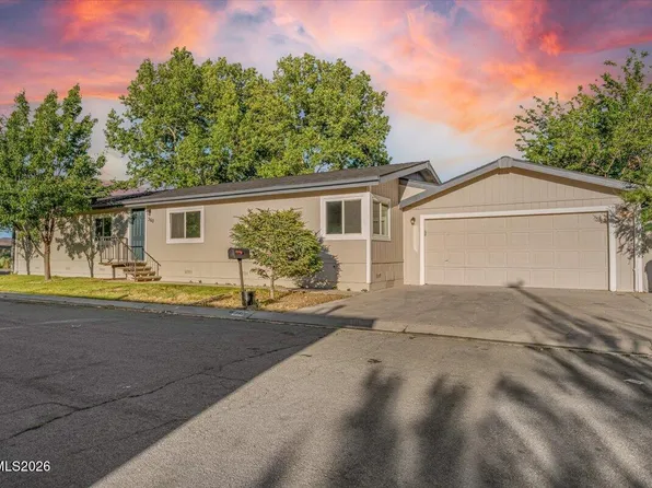 360 Avenue De La Couleurs, Sparks, NV 89434