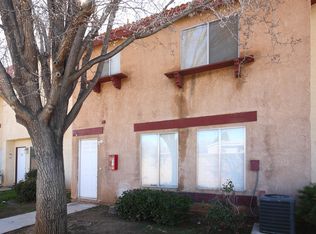 1750 E Q14 Ave UNIT 17, Palmdale, CA 93550