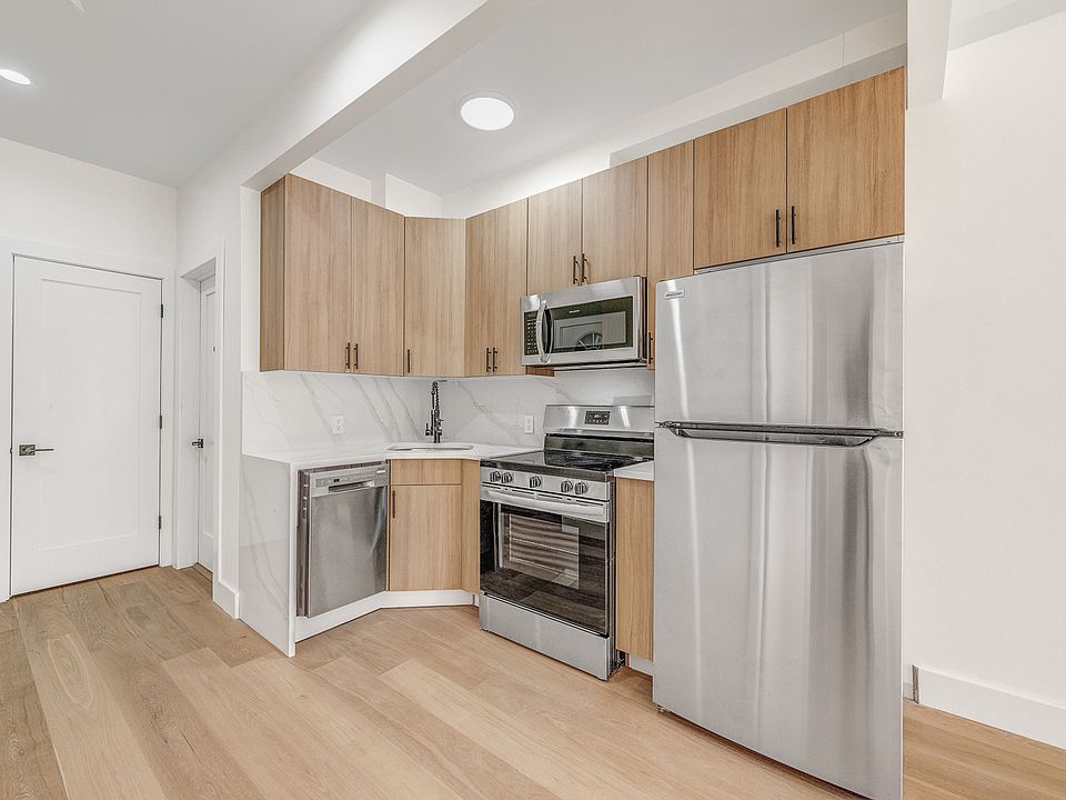 1st image of 25-14 Newtown Ave #2F