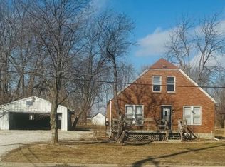 821 Buchanan St, Carthage, IL 62321