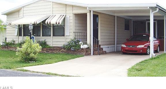 2nd image of 3133 Linwood Dr