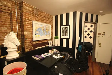 Rented by Dynamik Realty