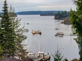 10931 Inwood Rd, North Saanich, BC V8L5H9