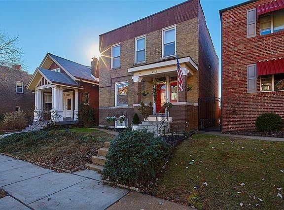 4th image of 4912 Lansdowne Ave