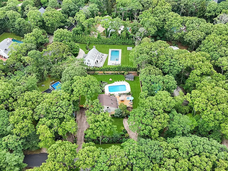 10 Harbor View Ln — Photo 4