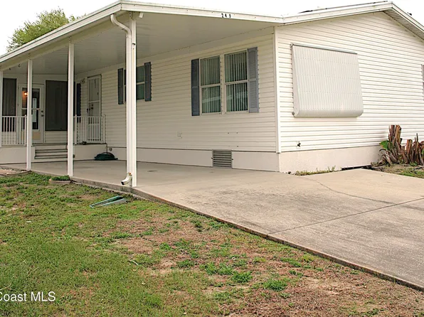 249 Kiwi Dr, Barefoot Bay, FL 32976