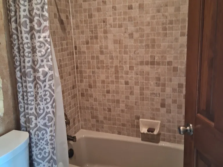 100 Sewell Ct — Photo 46