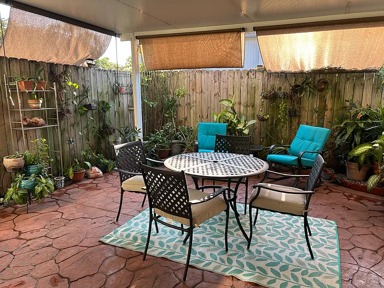 8370 NW 8th St #3 — Photo 7