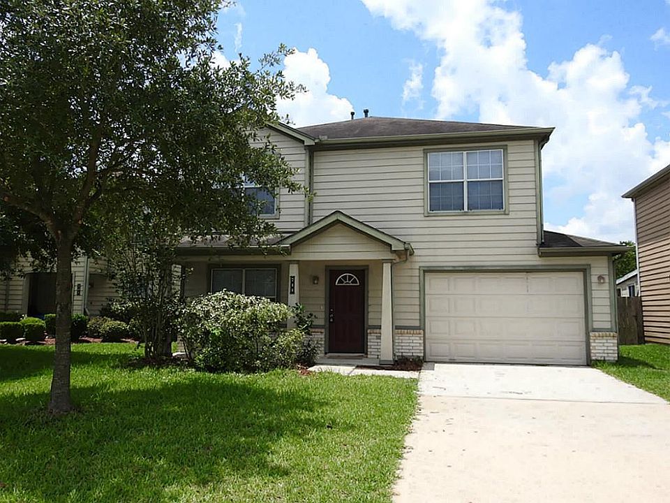 1st image of 711 Pine Lodge Dr