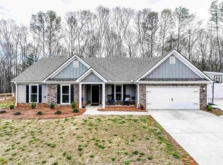 1566 Daniells Bridge Rd, Athens, GA 30606