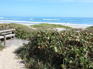 1011 S Miramar Ave APT 10, Indialantic, FL 32903