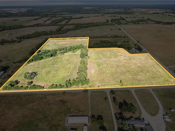 5218 County Road 5700th Rd, Cherryvale, KS 67335