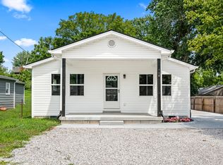 114 High St, Mooresville, IN 46158