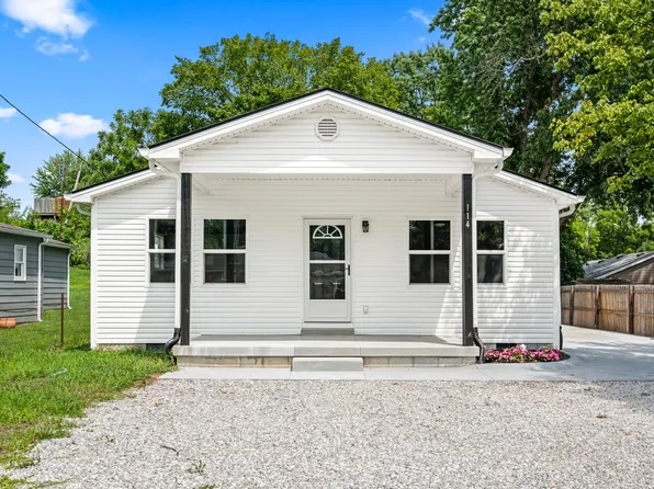 114 High St, Mooresville, IN 46158