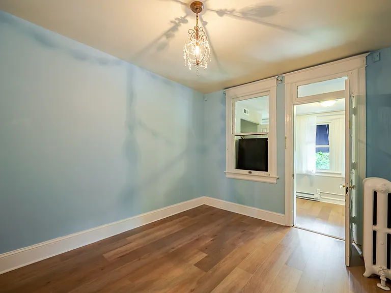 505 Kentucky Ave SE — Photo 48