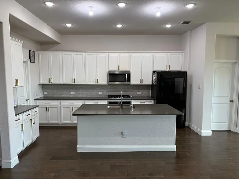 1313 Johnson Dr — Photo 15