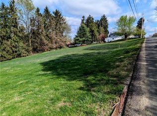 Morgantown Ave, Barnesville, OH 43713