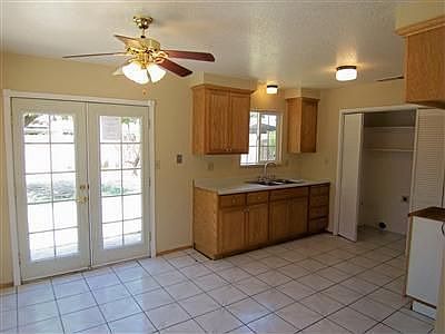 2nd image of 3920 Harvestwood Cir