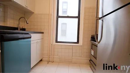 Rented by Link NY Realty